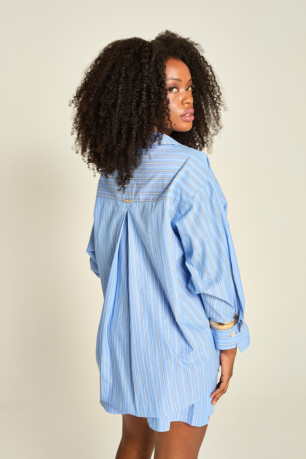 CAMISA OVER LISTRADA AZUL