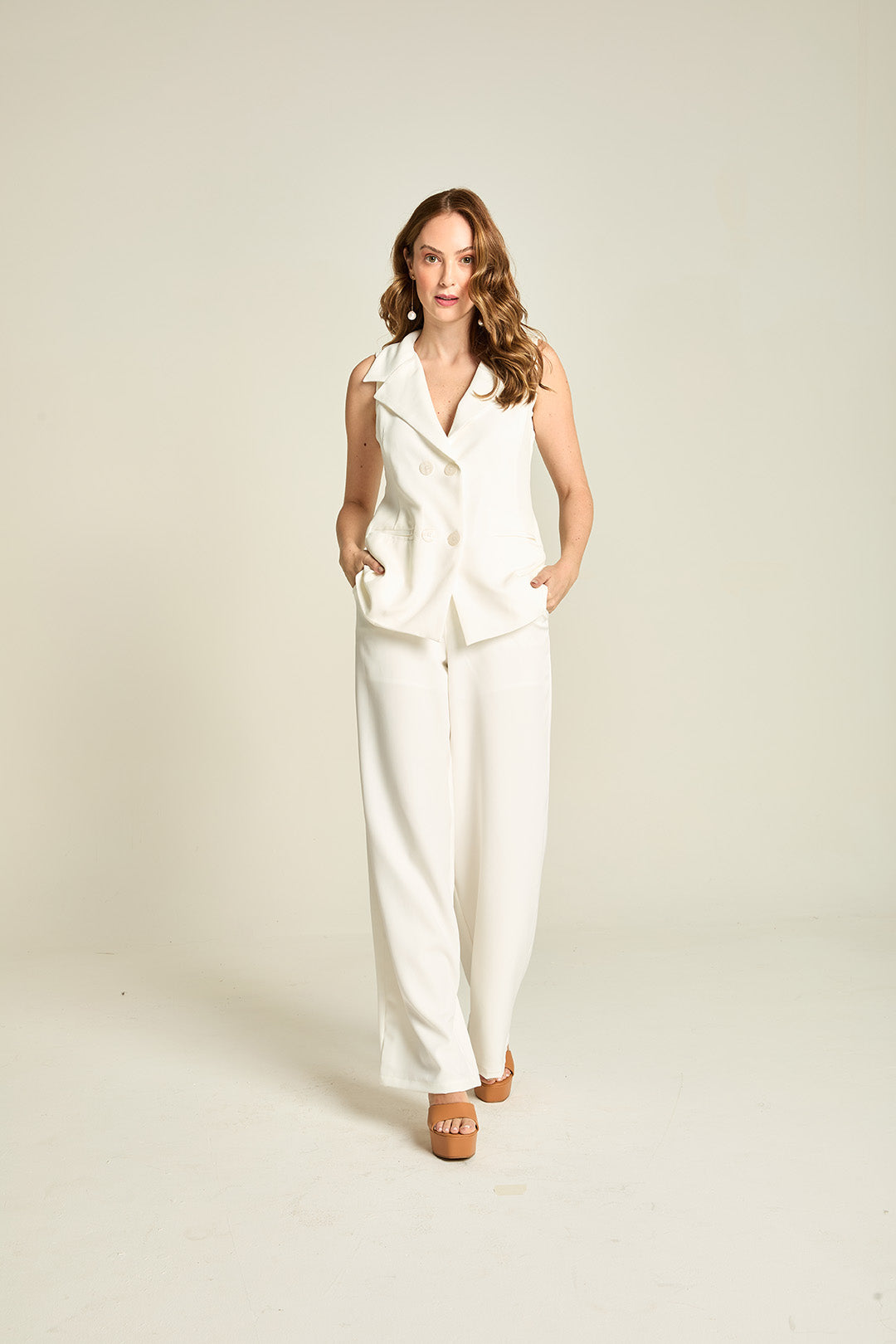 CONJUNTO COLETE E CALCA ALFAIATARIA