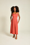 VESTIDO PREGAS