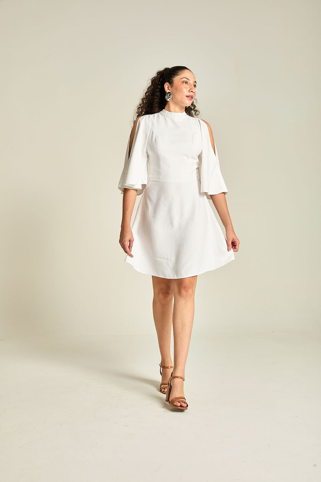 VESTIDO ALFAIATARIA MANGA AMPLA BRANCO