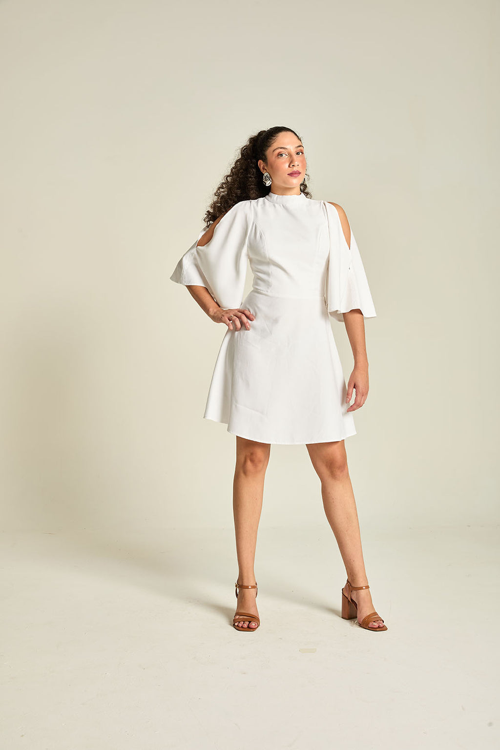 VESTIDO ALFAIATARIA MANGA AMPLA BRANCO