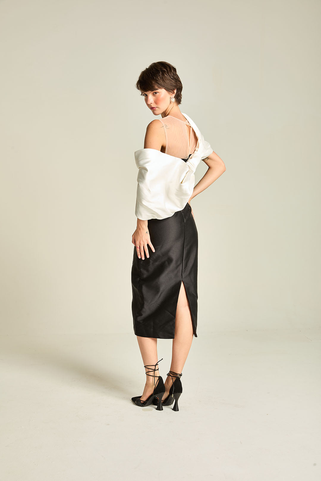 VESTIDO TUBINHO TAFETÁ