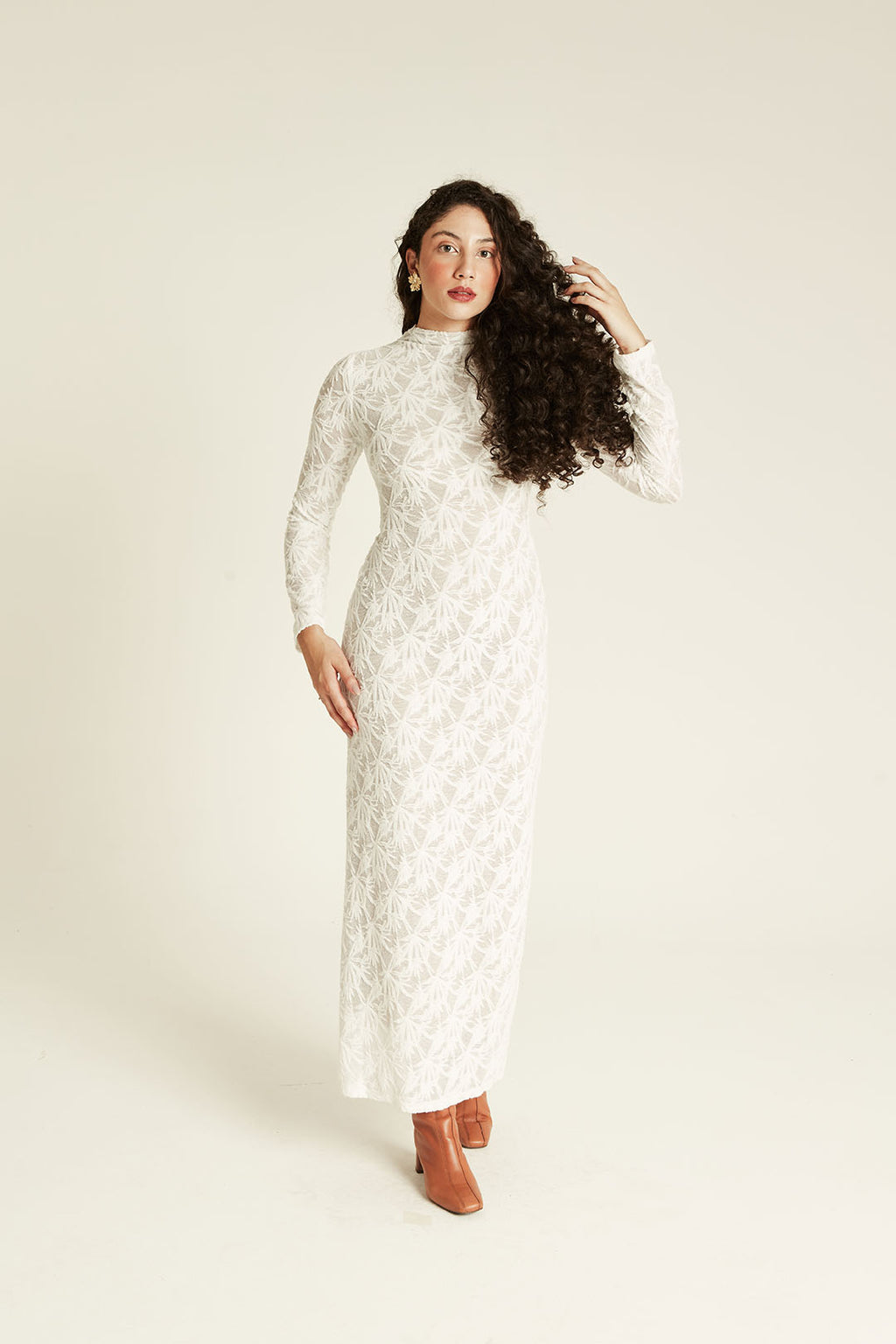 VESTIDO FINEZ RELEVO ATELIÊ