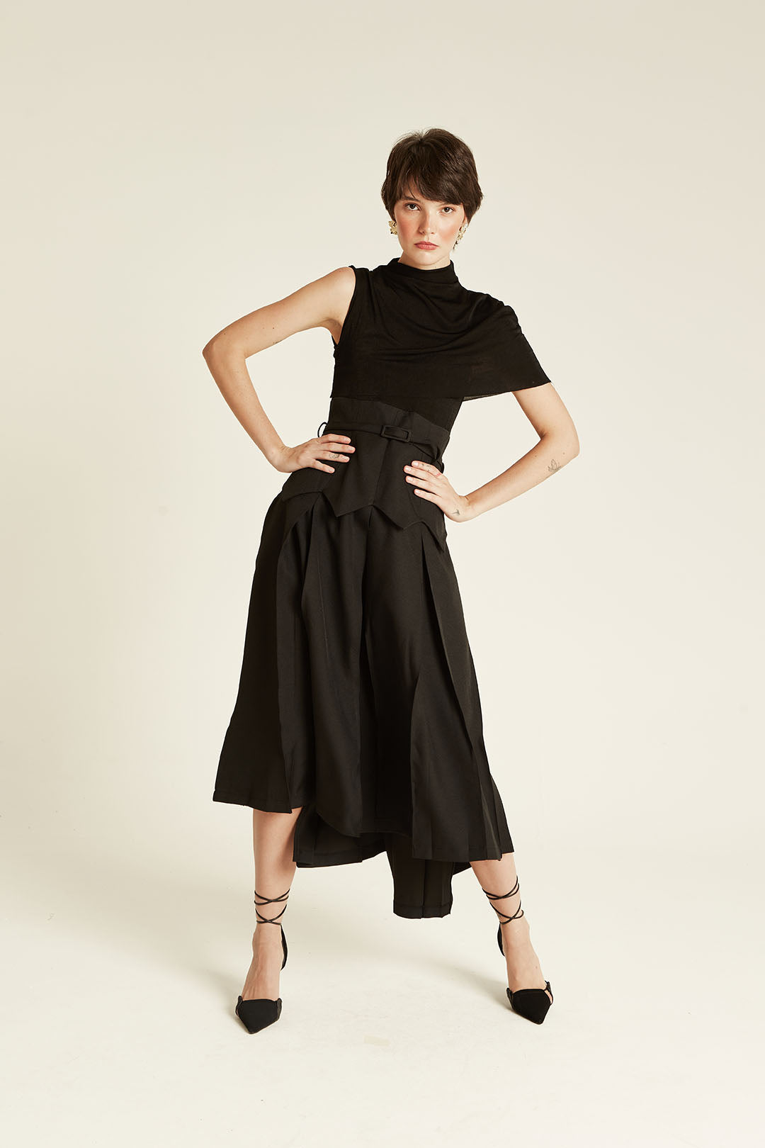 VESTIDO RECORTS PESK ATELIÊ