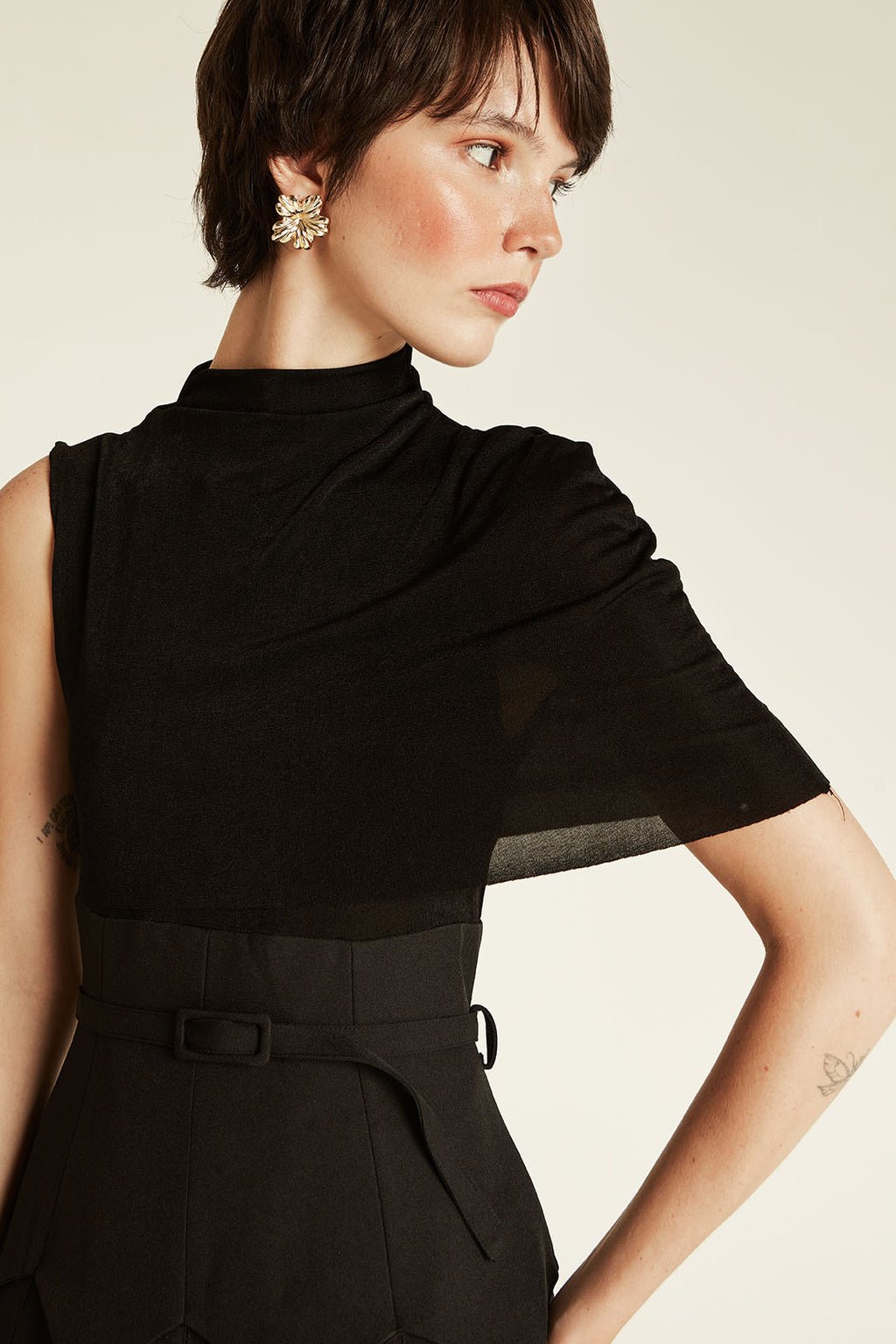 VESTIDO RECORTS PESK ATELIÊ