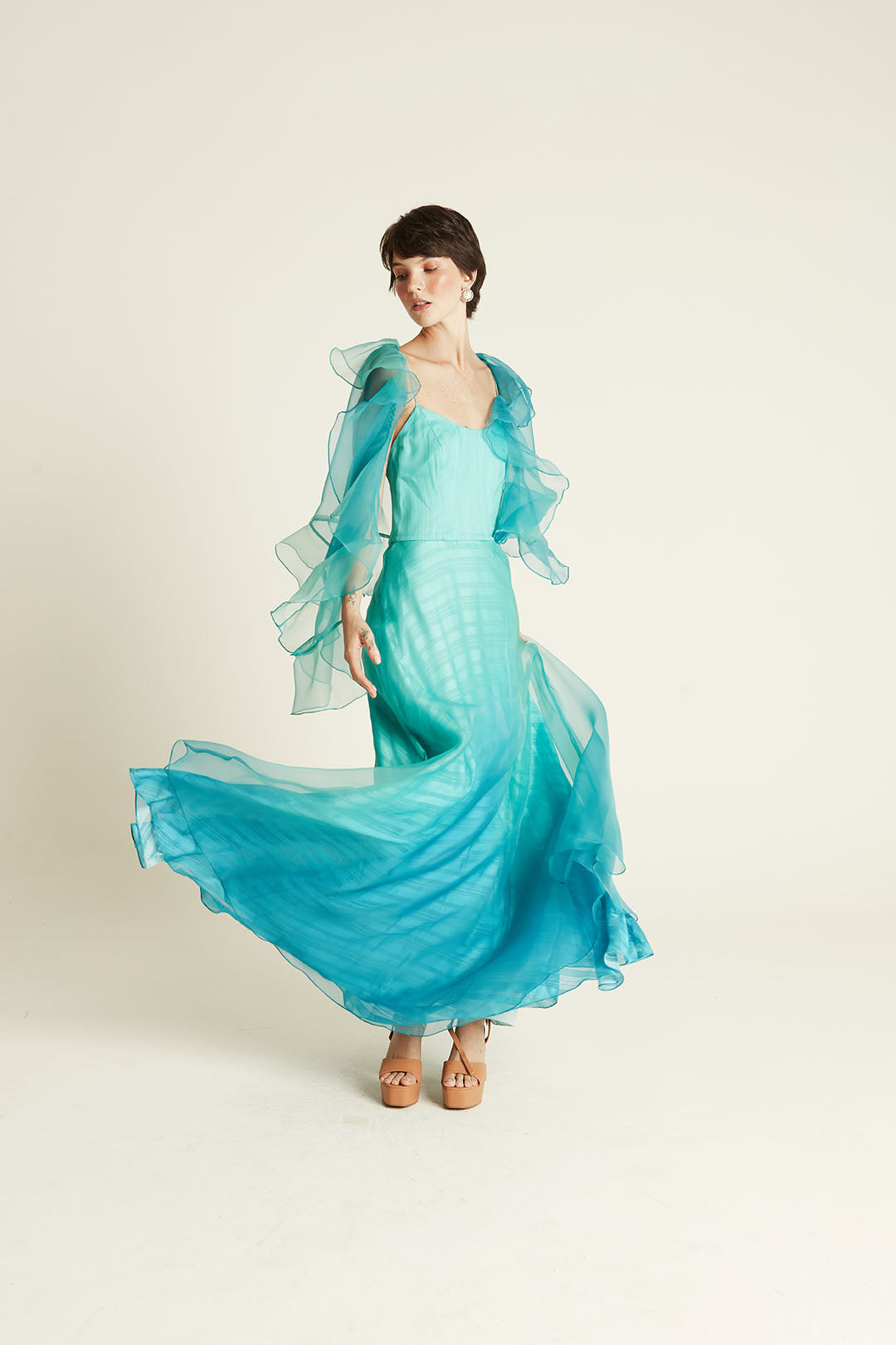 VE ORGANZA CAPA C/ JABOUR - DEGRADE TURQUEZA