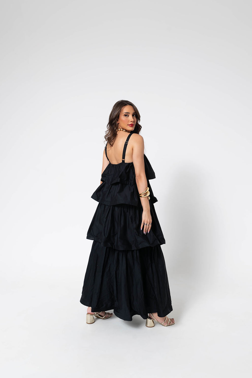 VESTIDO BABADOS EM CAMADA