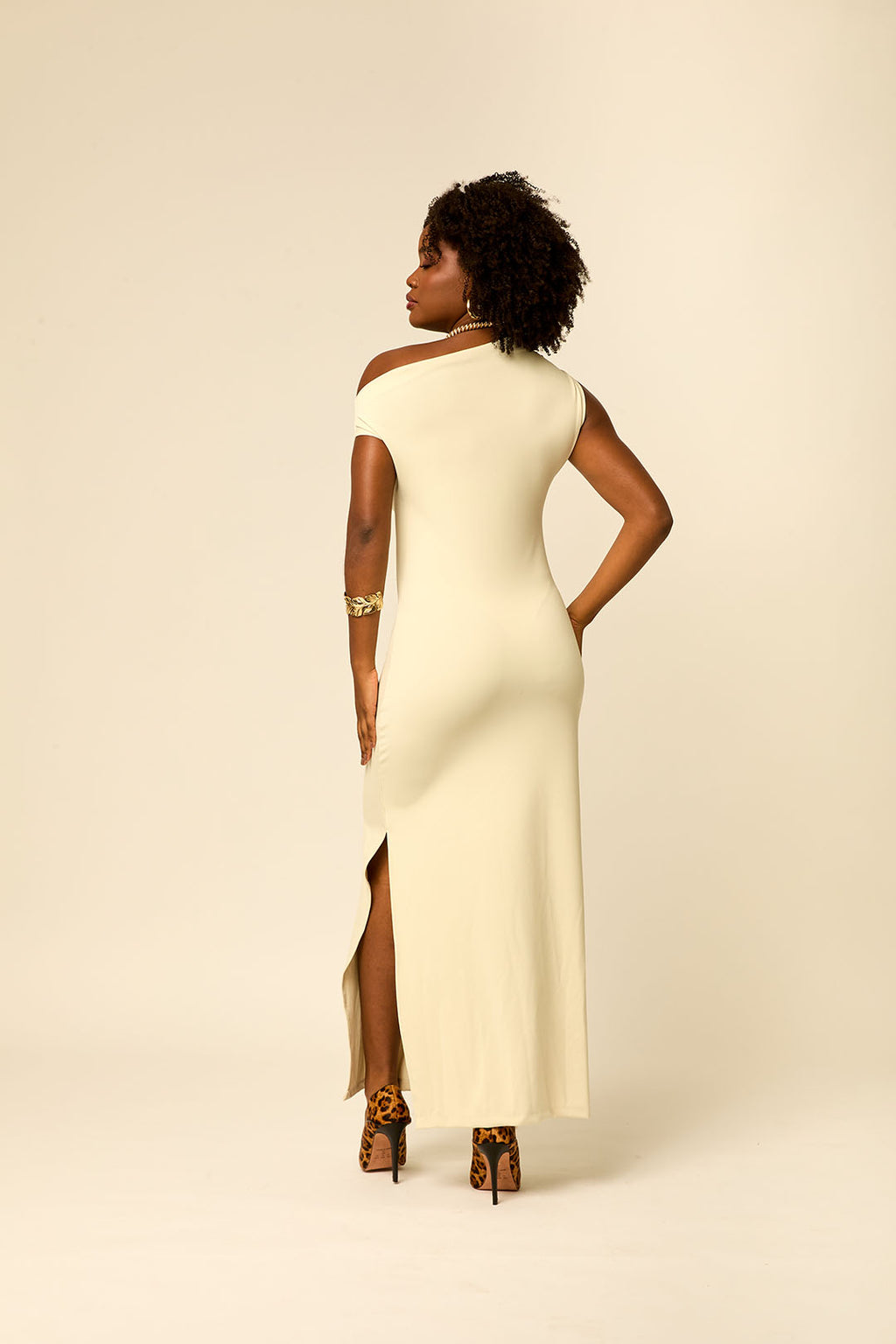 VESTIDO MAJU